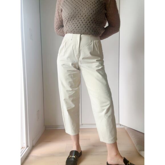Vintage 80s Pleated Chino Pants Size 26 Cream Cherokee Tapered Leg Highrise USA - Picture 7 of 10